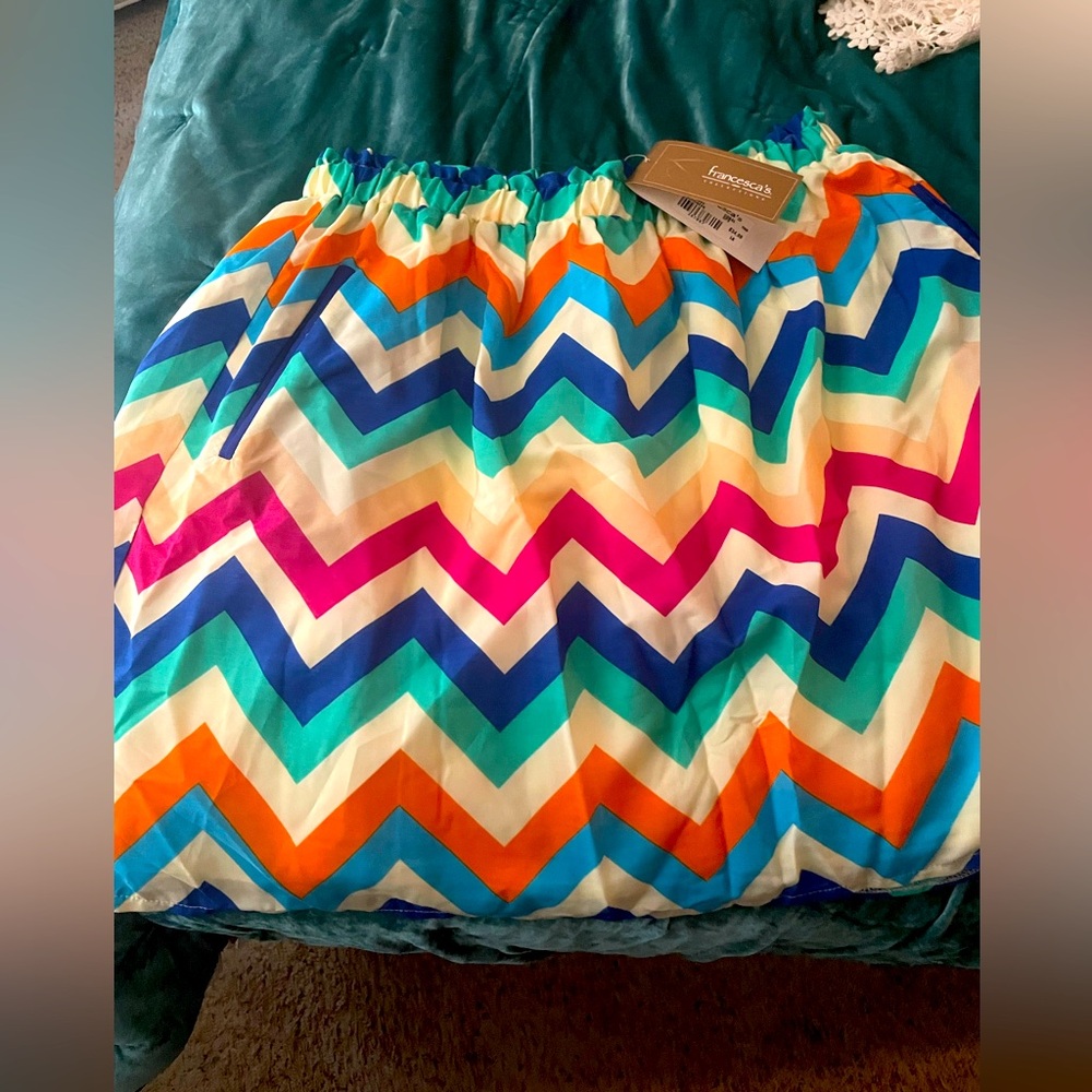 NWT Chevron Skirt w/Pockets